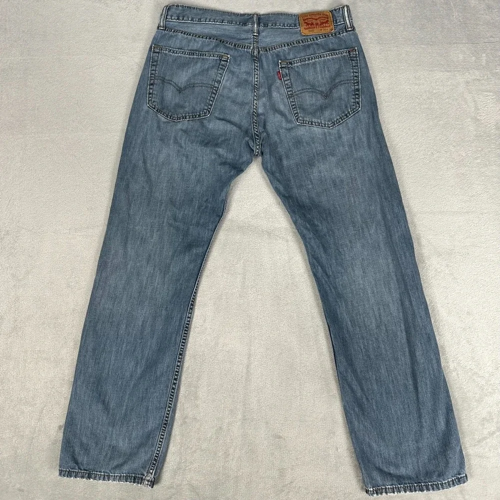 Levi's 505 Jeans Men 36x32 Regular Fit Straight Leg Medium Wash Casual Denim